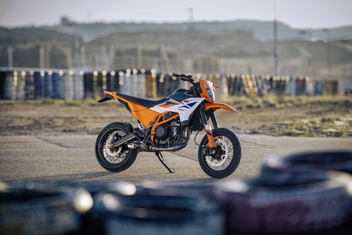 KTM 390 SMC R () - Bild 6