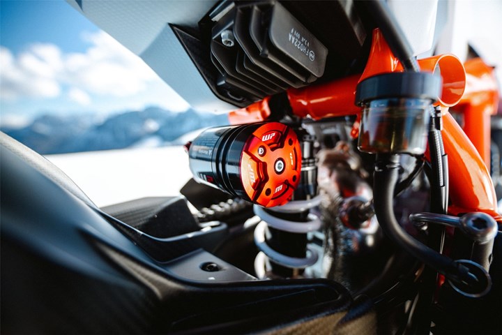 KTM 1390 Super Duke RR () - Bild 12