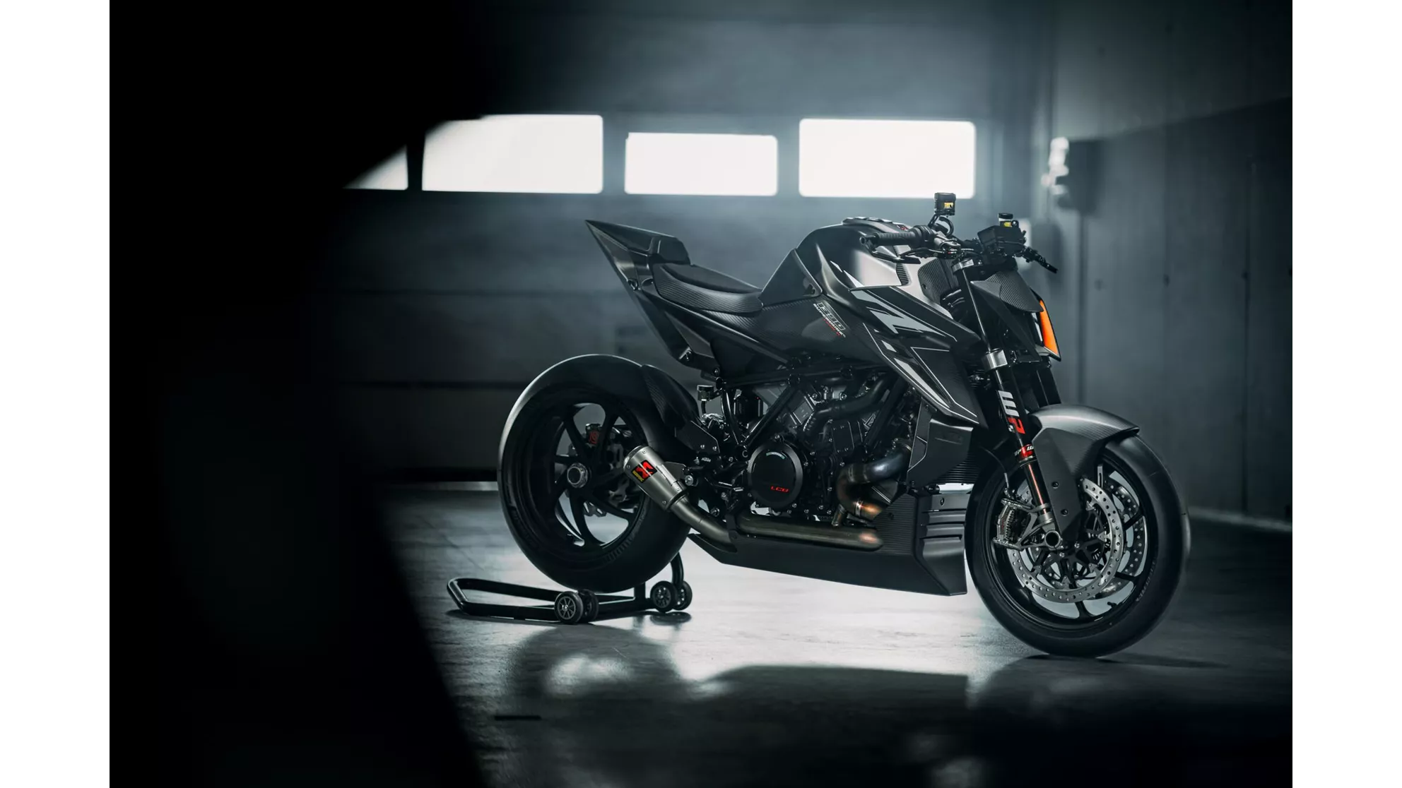 KTM 1390 SUPER DUKE RR TRACK 2026 - Slika 17 KTM 1390 SUPER DUKE RR TRACK 2026 - Slika 17