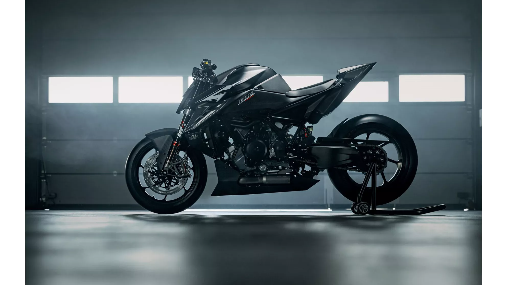 KTM 1390 SUPER DUKE RR TRACK 2026 - Slika 19 KTM 1390 SUPER DUKE RR TRACK 2026 - Slika 19