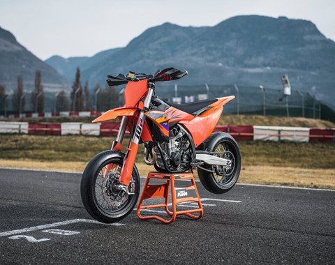 zum Vergrössern bitte anklicken!