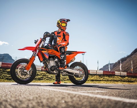 zum Vergrössern bitte anklicken!