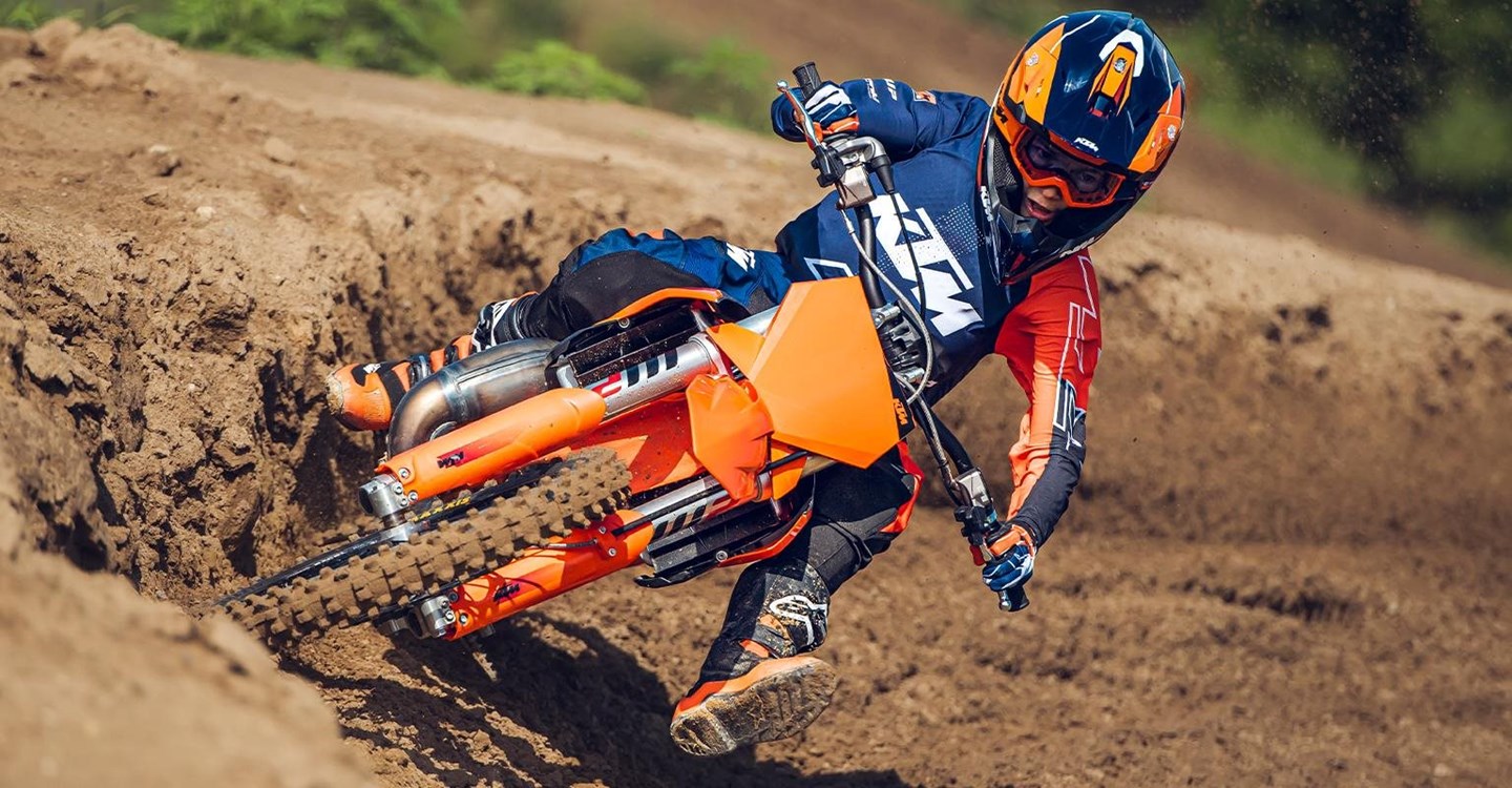 Zum Vergrößern bitte anklicken! KTM 85 SX 17/14