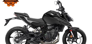 KTM 125 Duke 2026 vs Voge Brivido 125i ABS LC 2025