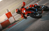 KTM 690 SMC R 2026 - Bild 3 KTM 690 SMC R 2026 - Bild 3