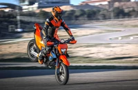 KTM 690 SMC R 2026 - Bild 5 KTM 690 SMC R 2026 - Bild 5