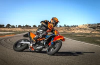 KTM 690 SMC R 2026 - Bild 6 KTM 690 SMC R 2026 - Bild 6