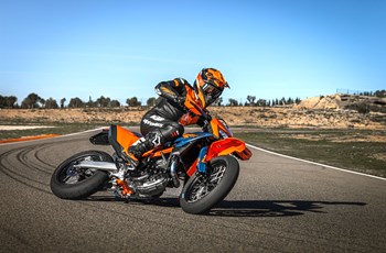 KTM 690 SMC R 2026 - Bild 6 KTM 690 SMC R 2026 - Bild 6