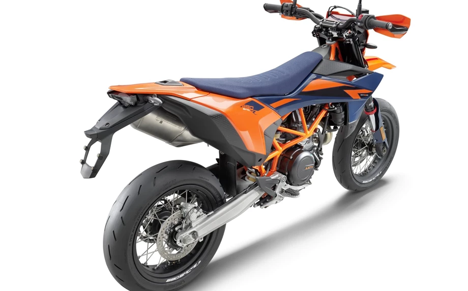 KTM 690 SMC R Bild 8: KTM 690 SMC R