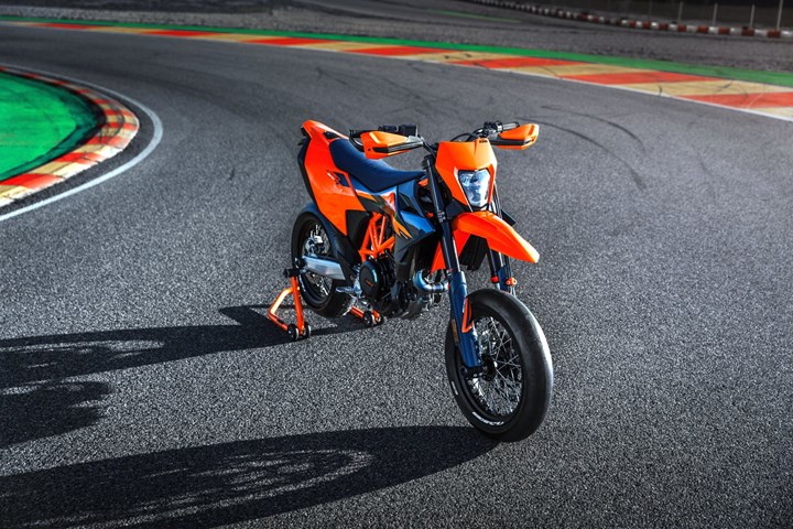 KTM 690 SMC R () - Bild 14