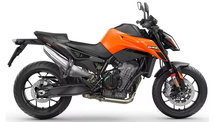 KTM 790 Duke 2026 vs Kawasaki Z900 70kW 2026