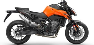 KTM 790 Duke 2026 vs KTM 790 Duke 2025