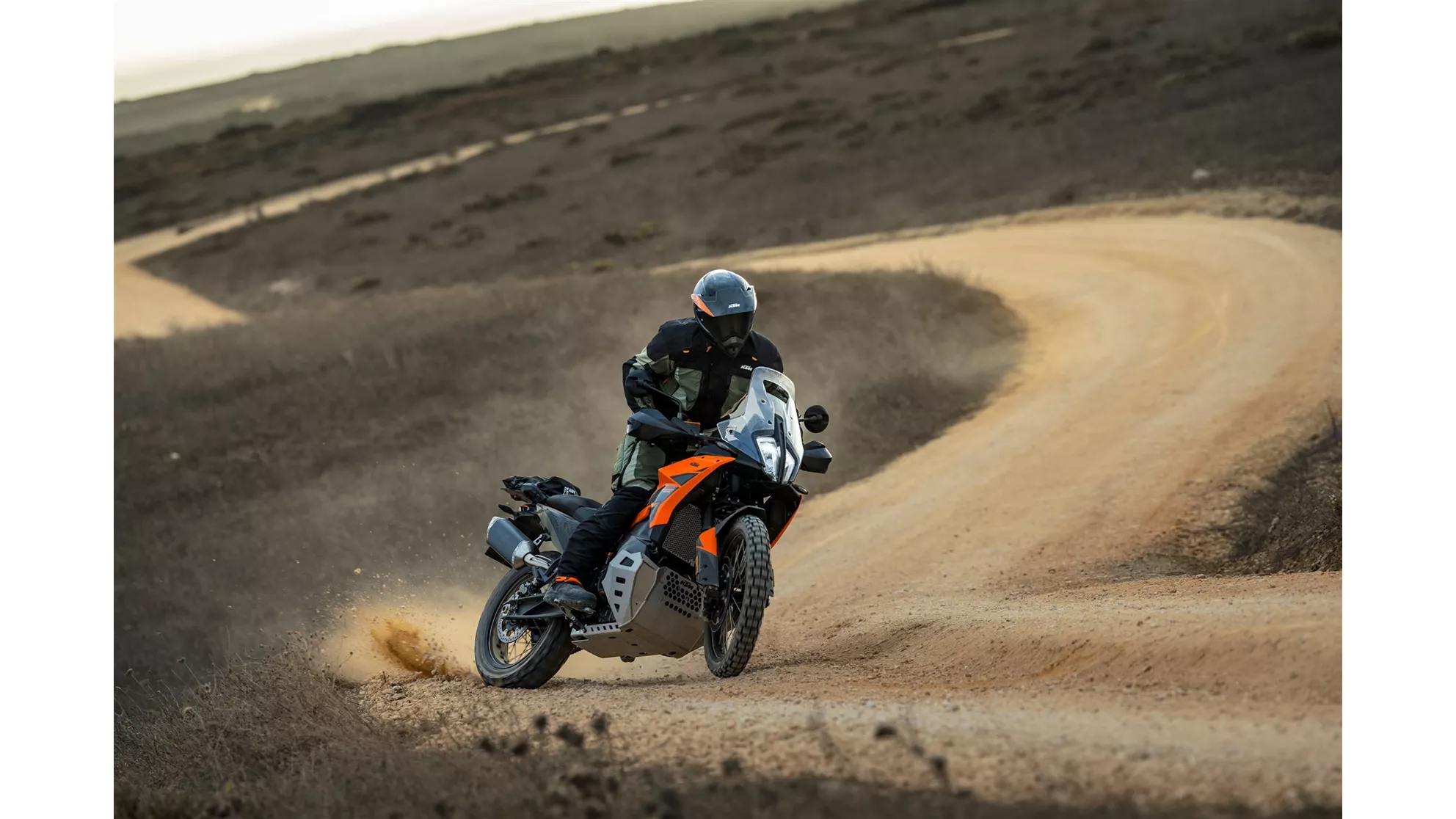 KTM 790 Adventure - Image 17 KTM 790 Adventure - Image 17