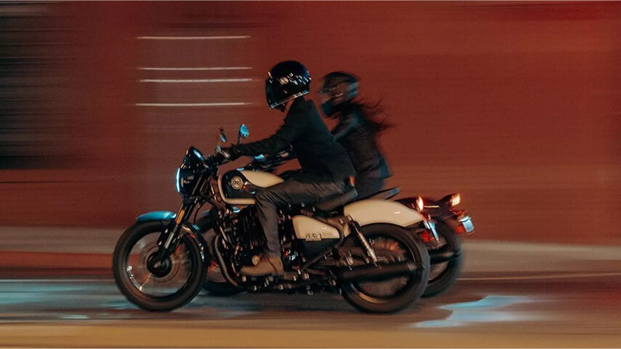 Royal Enfield Shotgun 650 - Resim 5 Royal Enfield Shotgun 650 - Resim 5