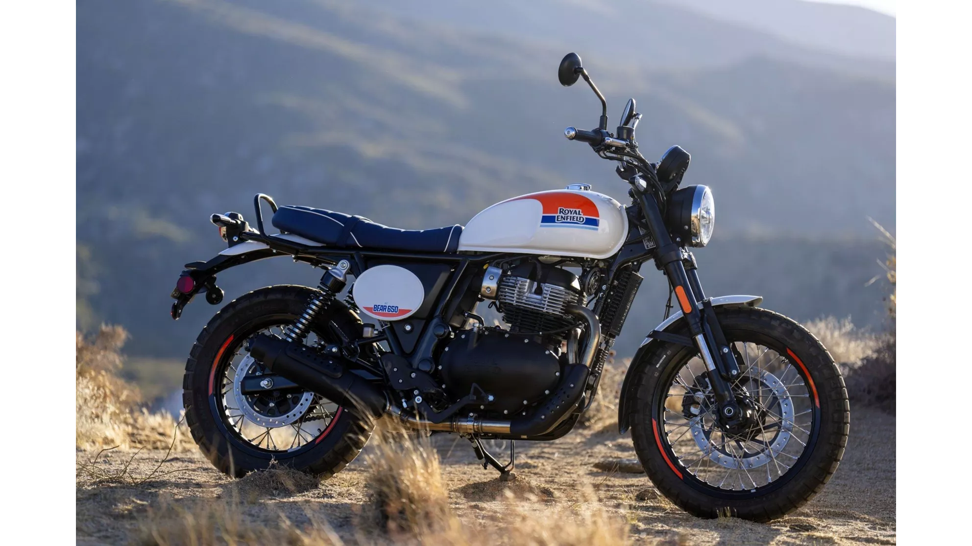 Royal Enfield Bear 650 - Слика 3 Royal Enfield Bear 650 - Слика 3