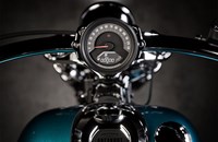 Harley-Davidson Softail Breakout 117 2026 - Bild 7