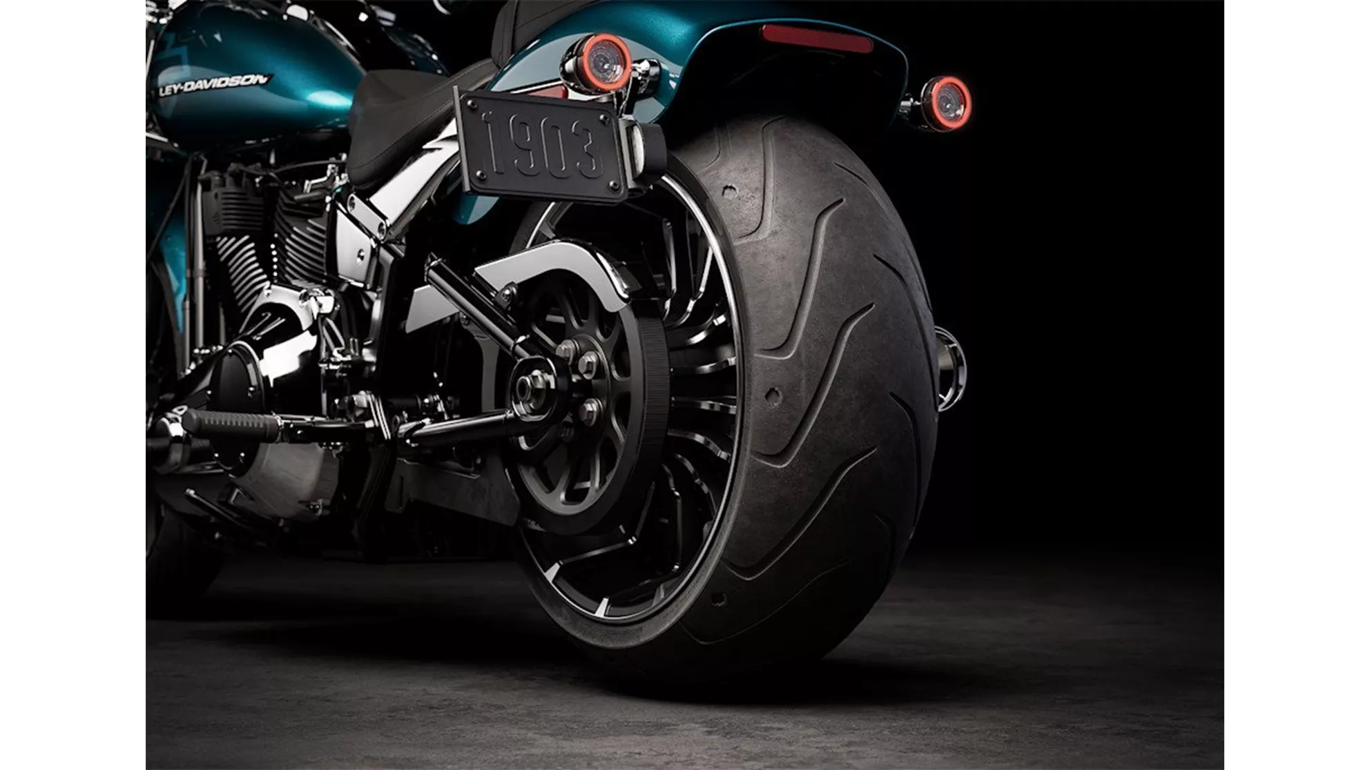 Harley-Davidson Softail Breakout 117 - Bild 9 Harley-Davidson Softail Breakout 117 - Bild 9