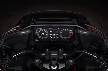 Harley-Davidson CVO Road Glide ST FLTRXSTSE 2026 - Bild 12