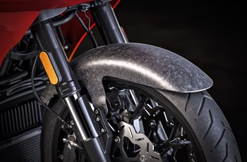 Harley-Davidson CVO Road Glide ST FLTRXSTSE 2026 - Bild 14