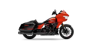 Harley-Davidson CVO Road Glide FLTRXSE 2025 vs Harley-Davidson CVO Road Glide ST FLTRXSTSE 2026