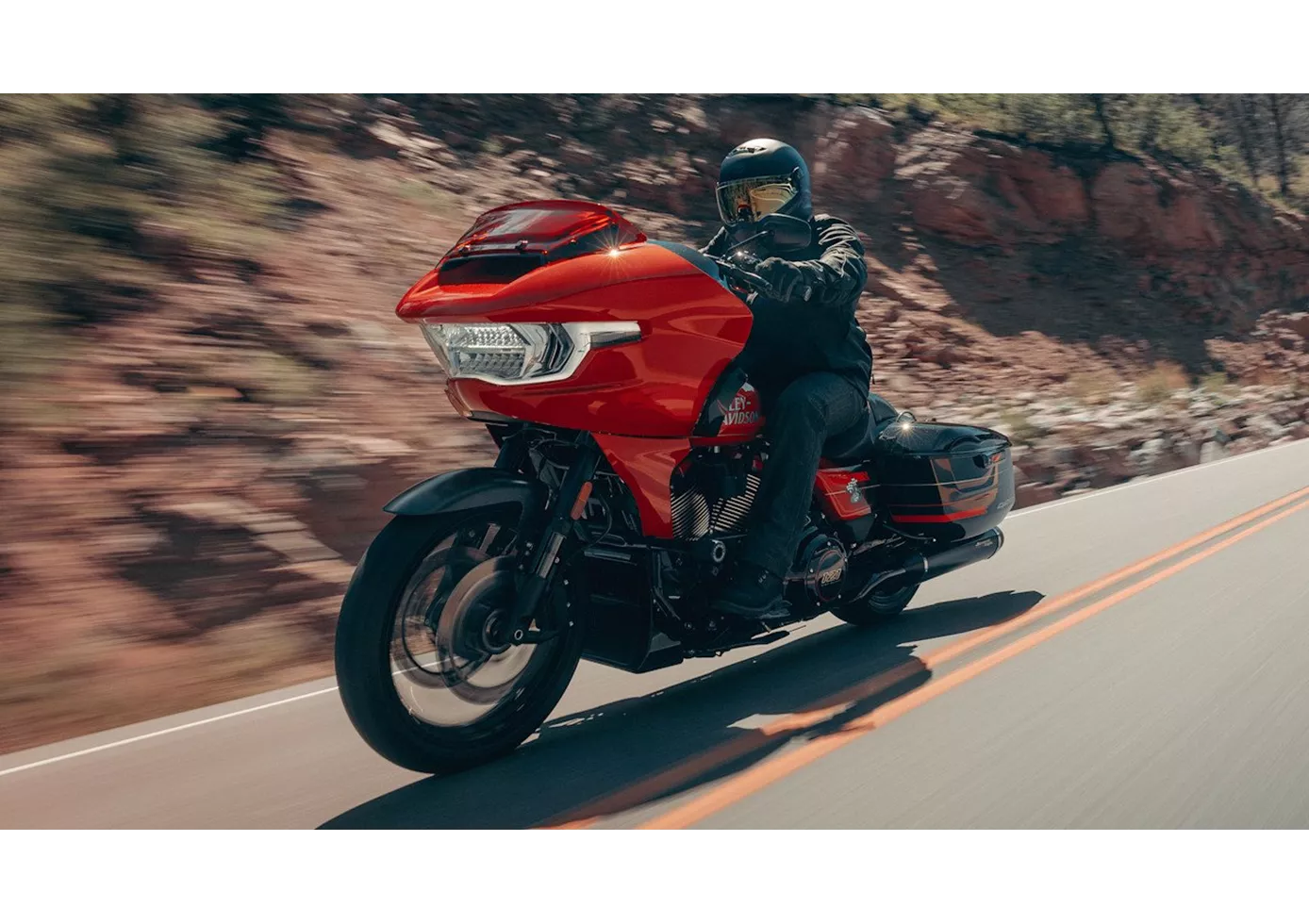 Harley-Davidson CVO Road Glide ST FLTRXSTSE 2026 Harley-Davidson CVO Road Glide ST FLTRXSTSE 2026