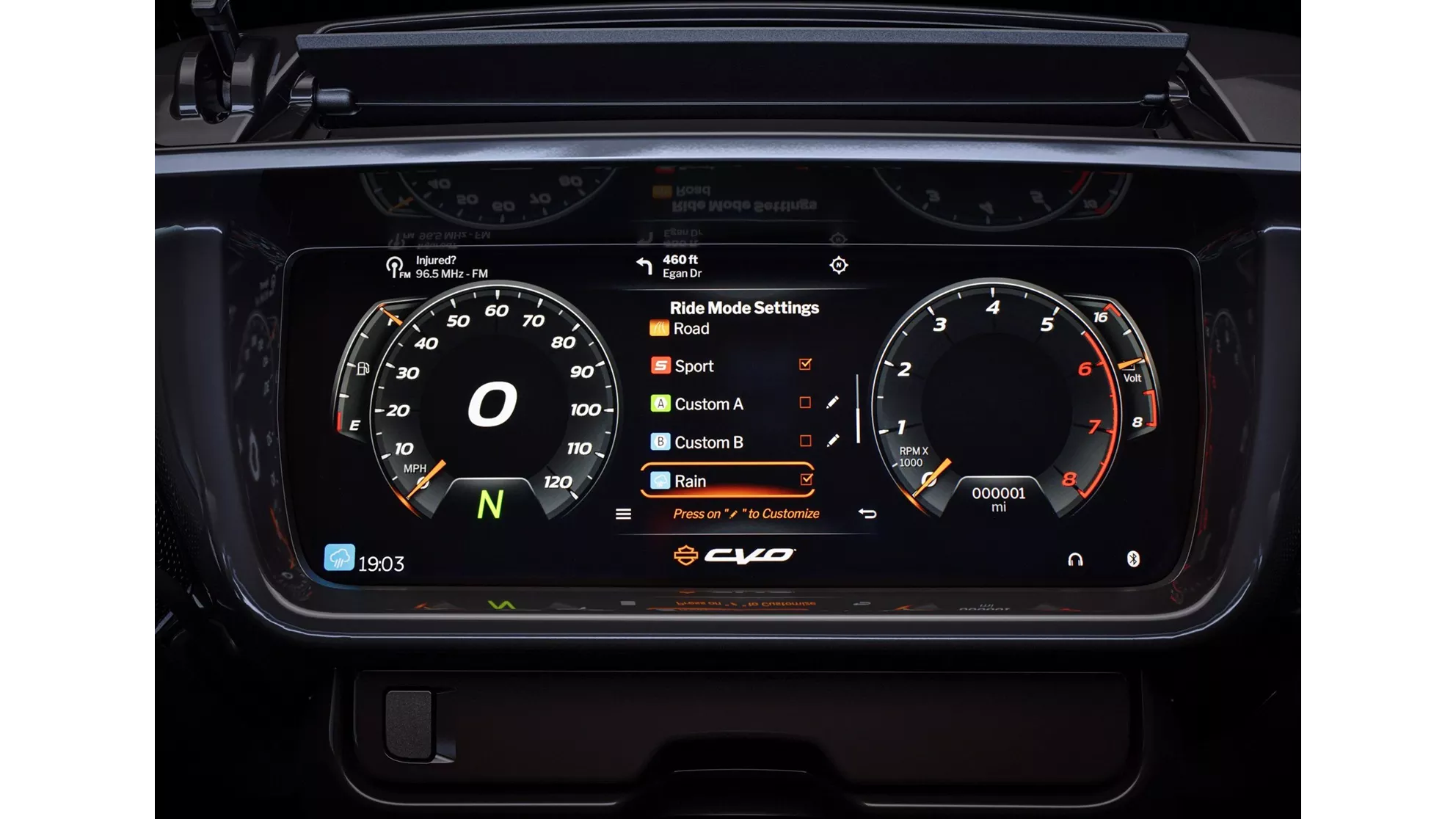 Harley-Davidson CVO Street Glide FLHXSE - Image 10 Harley-Davidson CVO Street Glide FLHXSE - Image 10