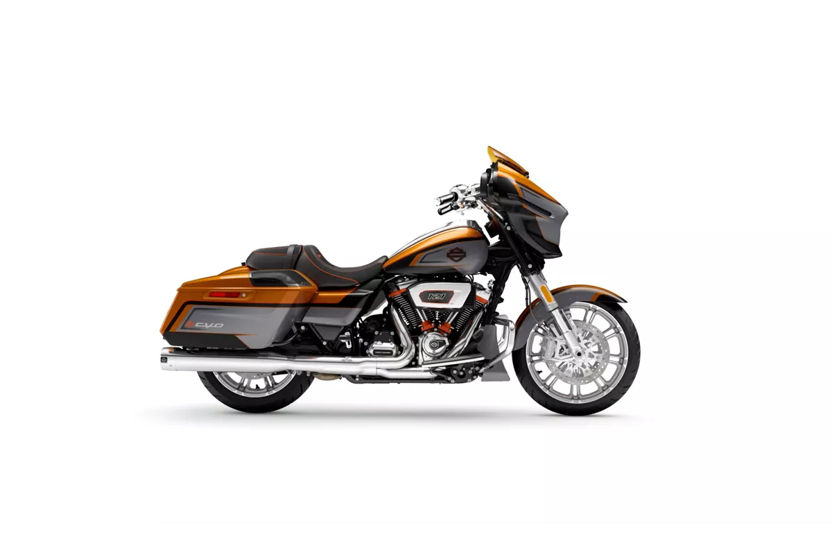 Harley-Davidson CVO Street Glide FLHXSE Harley-Davidson CVO Street Glide FLHXSE
