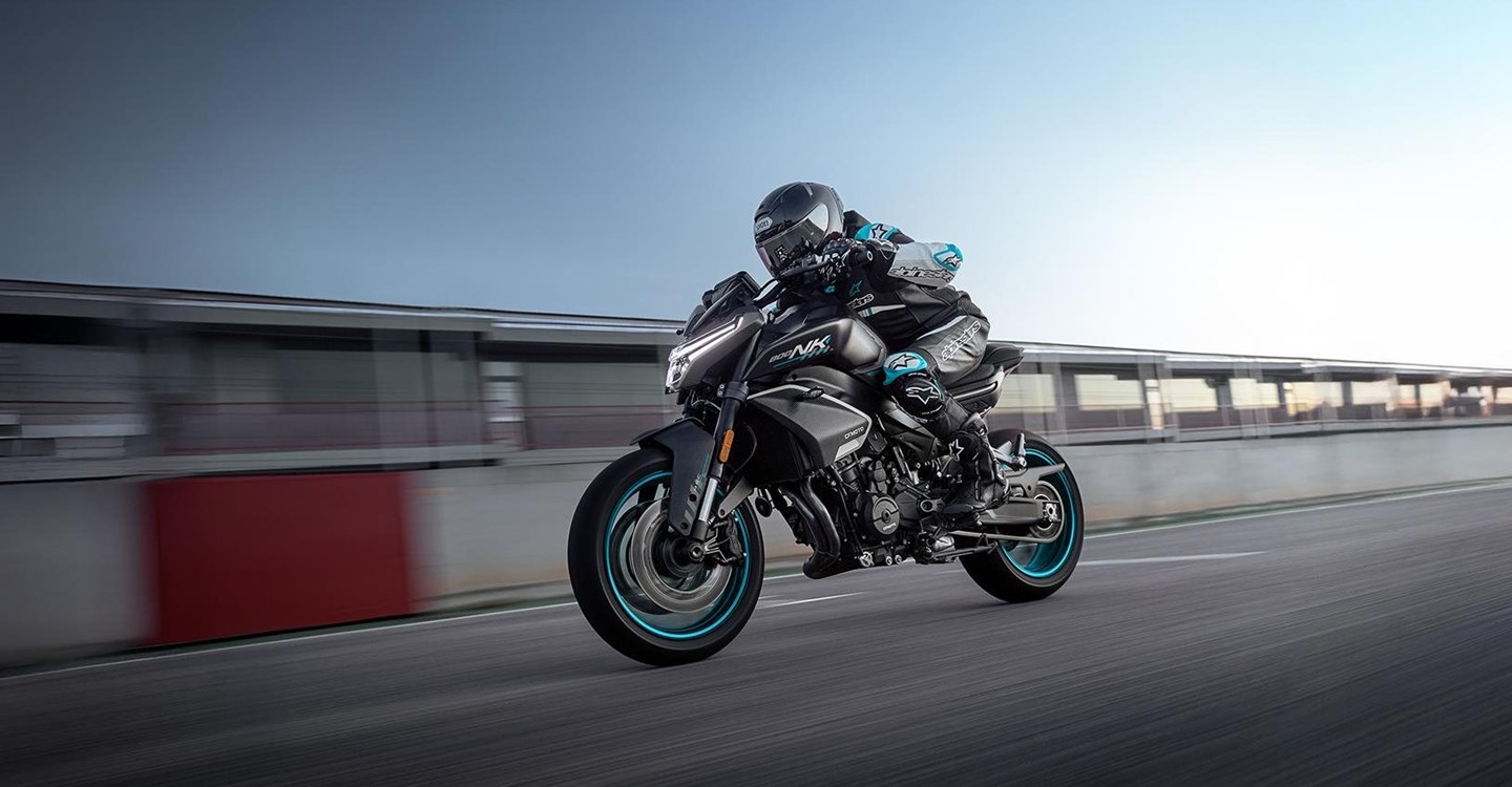 CFMOTO 800NK Advanced