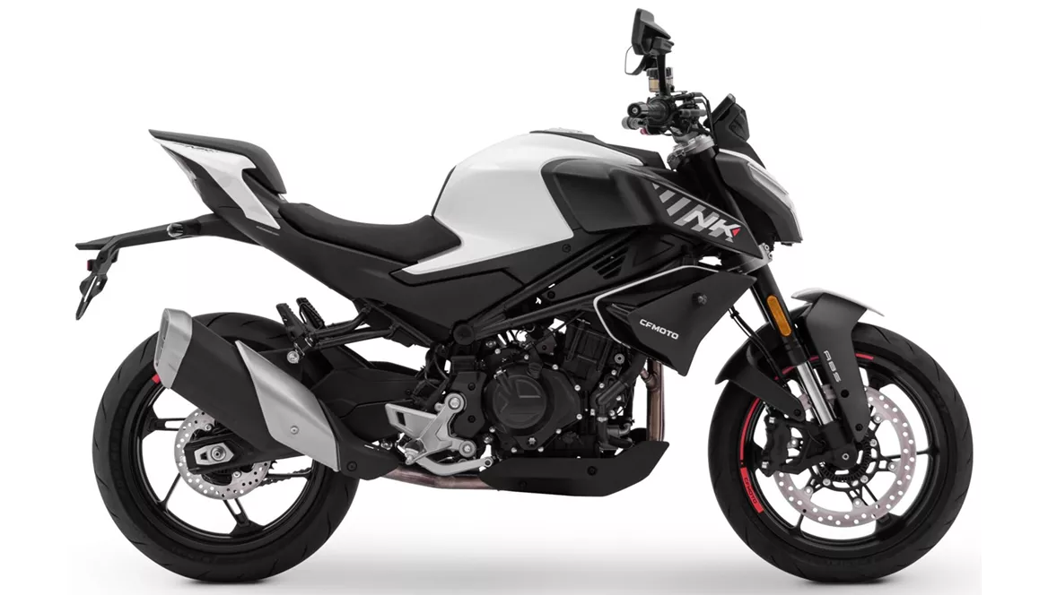 CFMOTO 450NK 2026 CFMOTO 450NK 2026