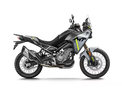 CFMOTO 450MT 2026 CFMOTO 450MT 2026