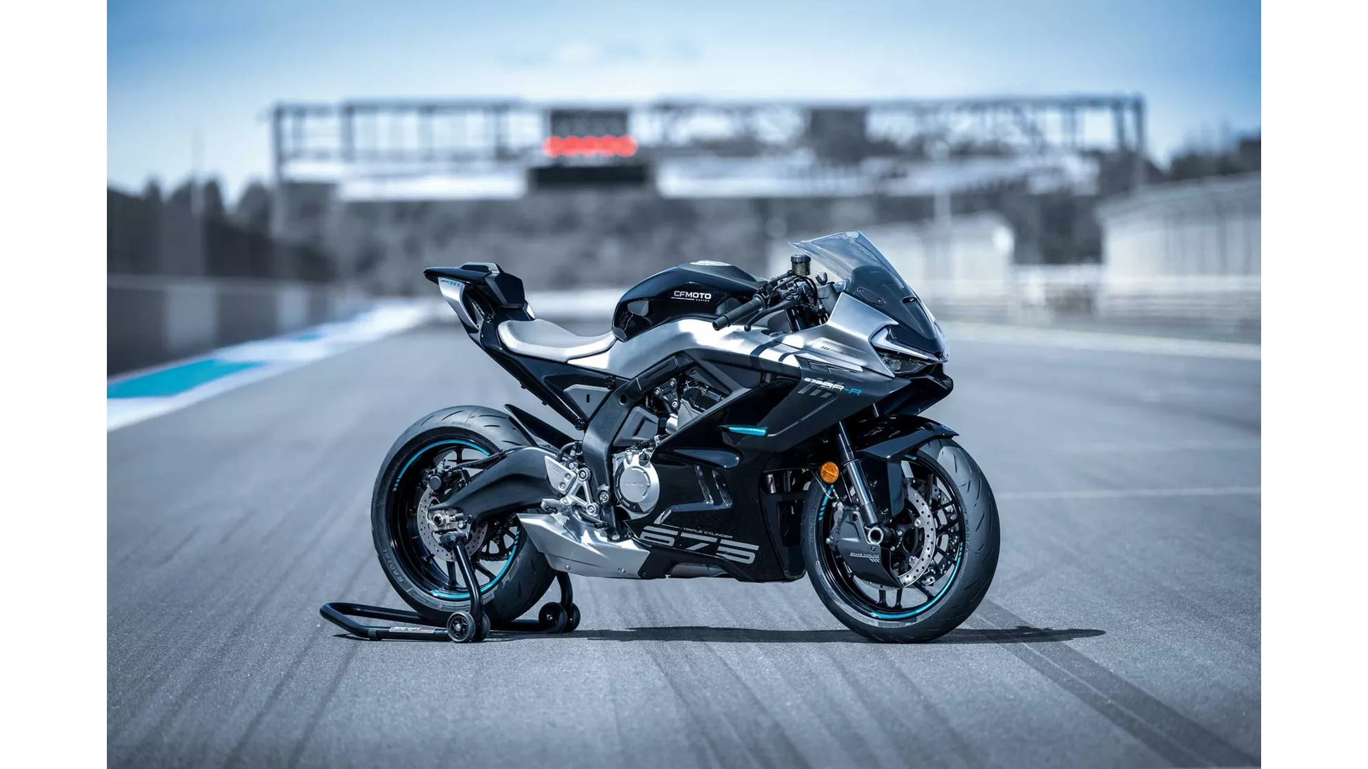 CFMOTO 675SR-R - Imagem 5 CFMOTO 675SR-R - Imagem 5