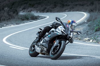 CFMOTO 675SR-R 2026 - Bild 9