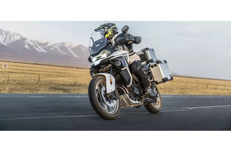 CFMOTO 800MT-ES 2026 CFMOTO 800MT-ES 2026