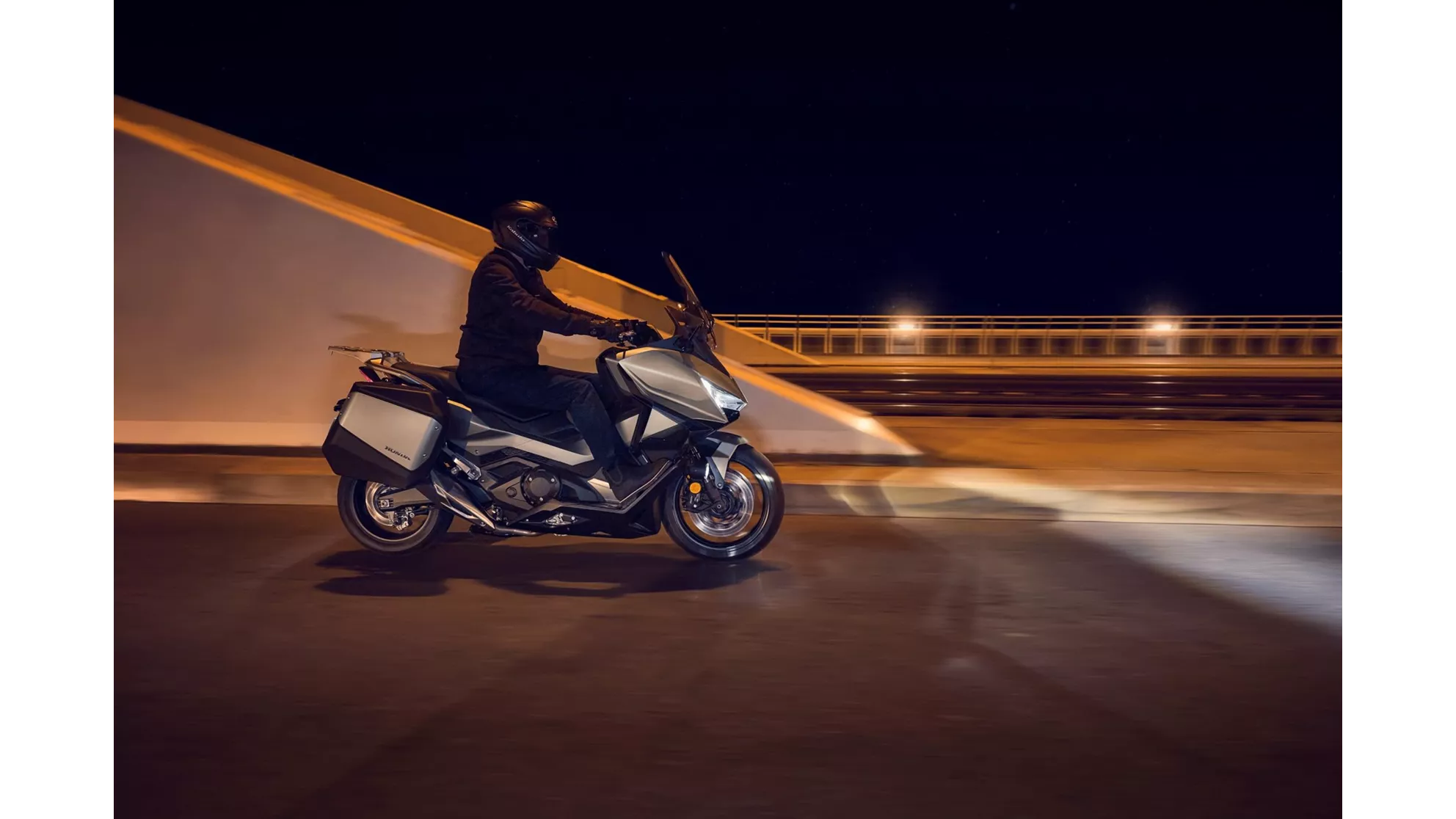 Honda Forza 750 - Image 5 Honda Forza 750 - Image 5