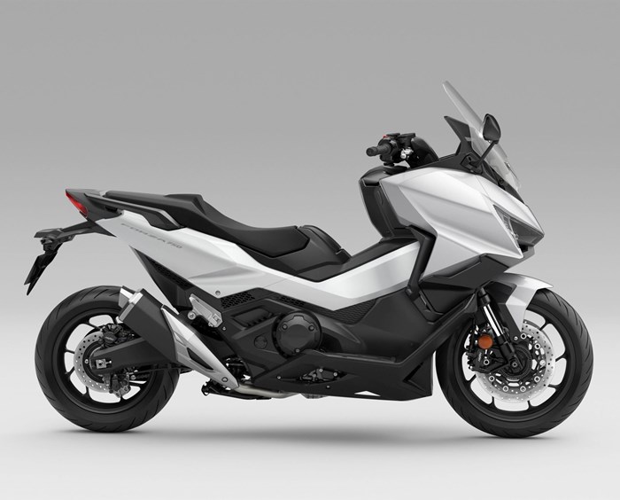 Honda Forza 750 