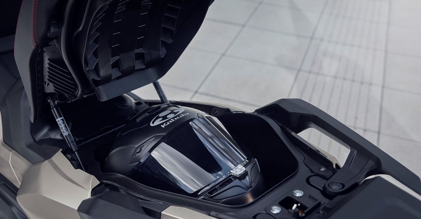 Honda Forza 750