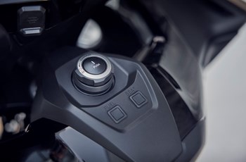 Honda Forza 750 2026 - Bild 22