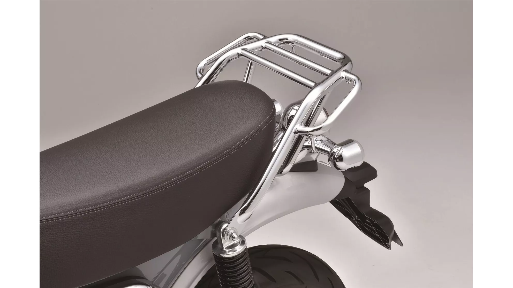 Honda Dax 125 - Kép 4 Honda Dax 125 - Kép 4