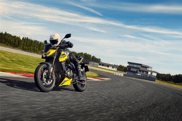 Honda CB750 Hornet () - Bild 5