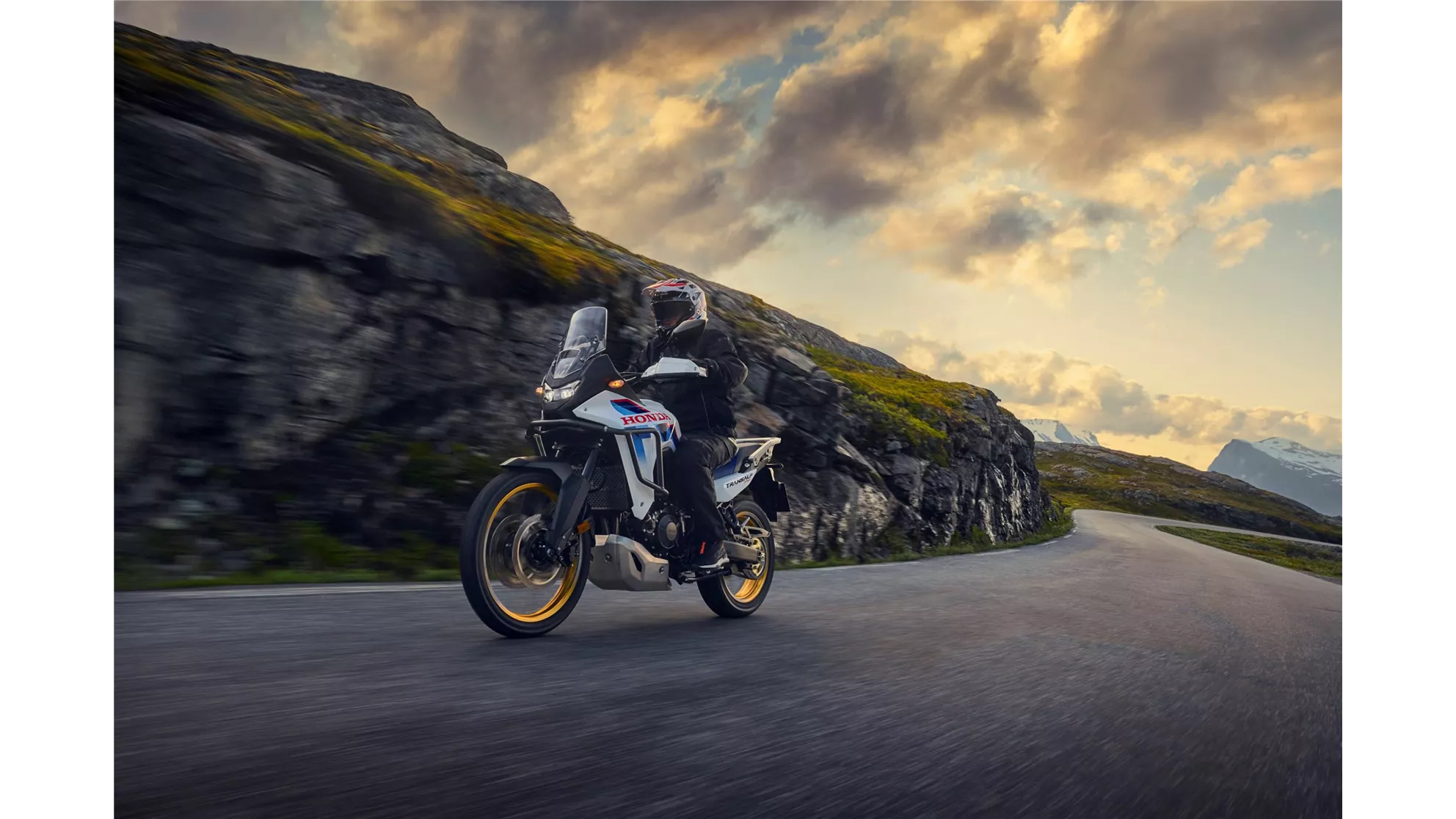 Honda XL750 Transalp - Image 1 Honda XL750 Transalp - Image 1