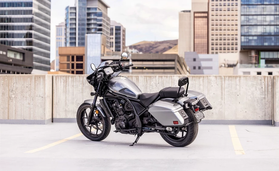 Honda CMX1100T Rebel DCT Bild 6: Honda CMX1100T Rebel DCT