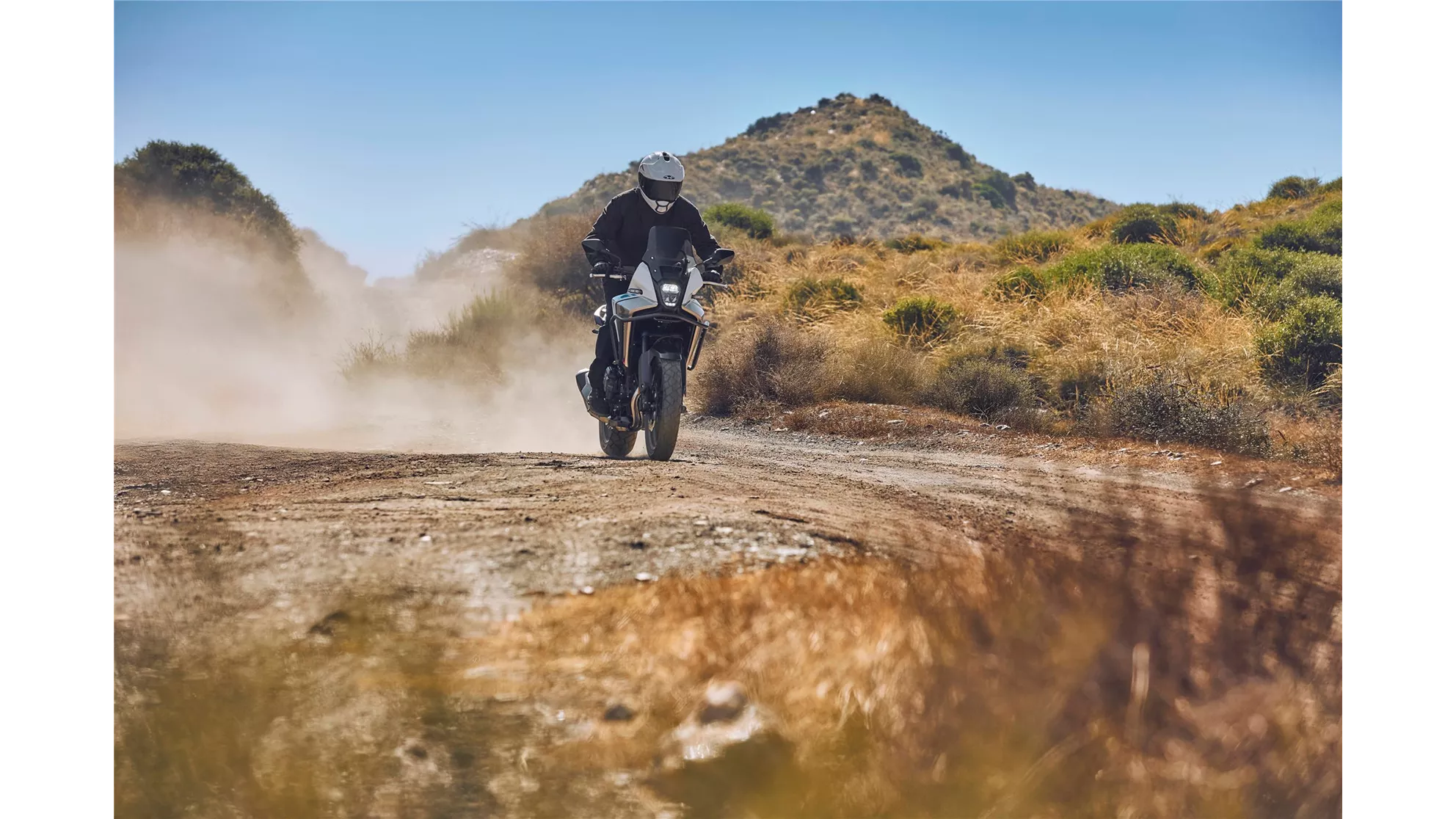 Honda NX500 - Image 1 Honda NX500 - Image 1