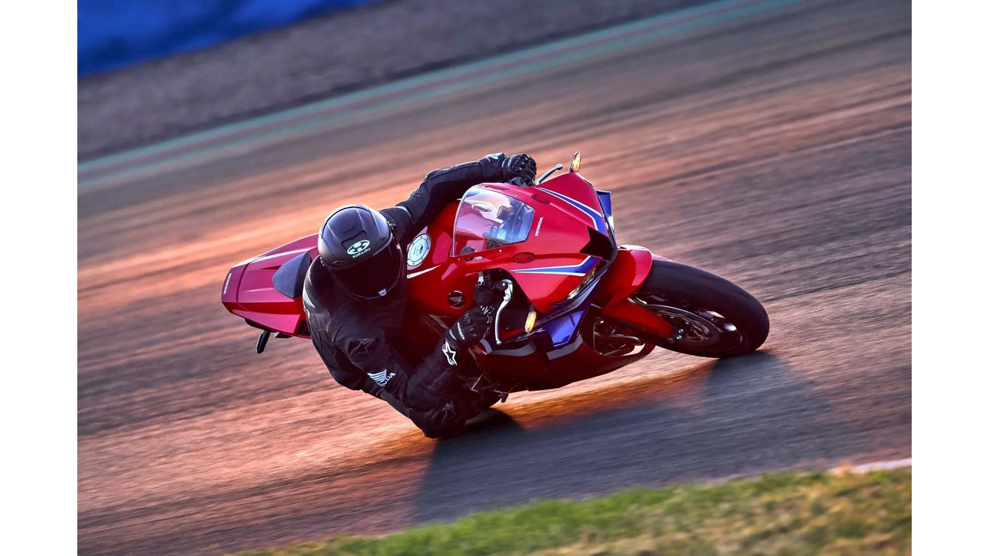 Honda CBR600RR - Resim 10 Honda CBR600RR - Resim 10