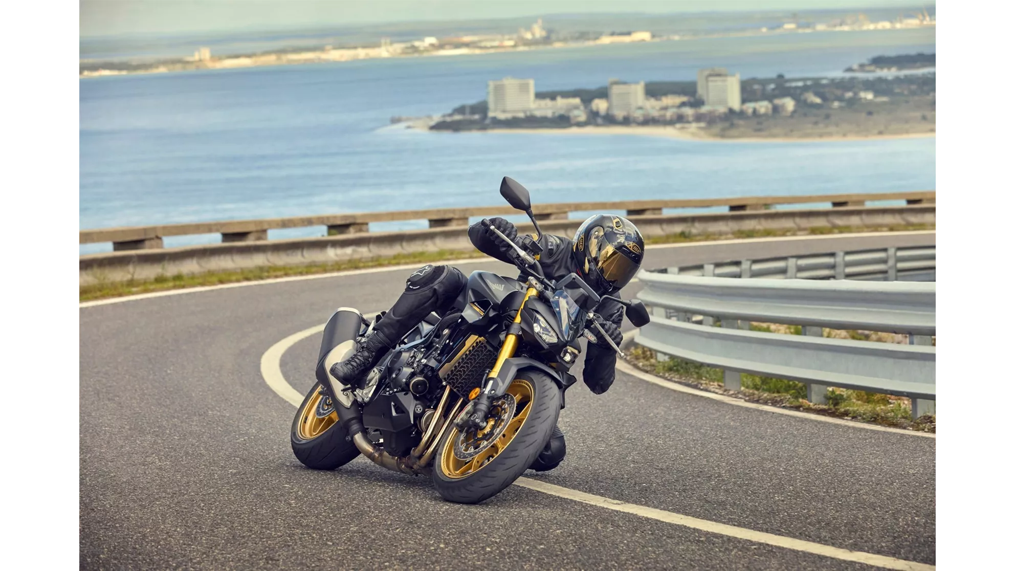 Honda CB1000 Hornet SP - Obrázek 1 Honda CB1000 Hornet SP - Obrázek 1