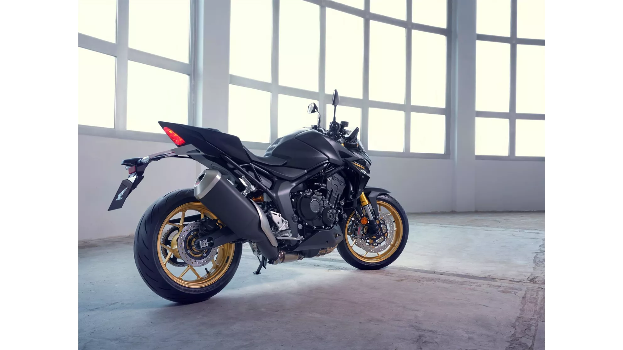 Honda CB1000 Hornet SP - Obrázek 10 Honda CB1000 Hornet SP - Obrázek 10