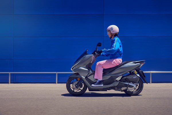 Honda PCX125 DX () - Bild 9