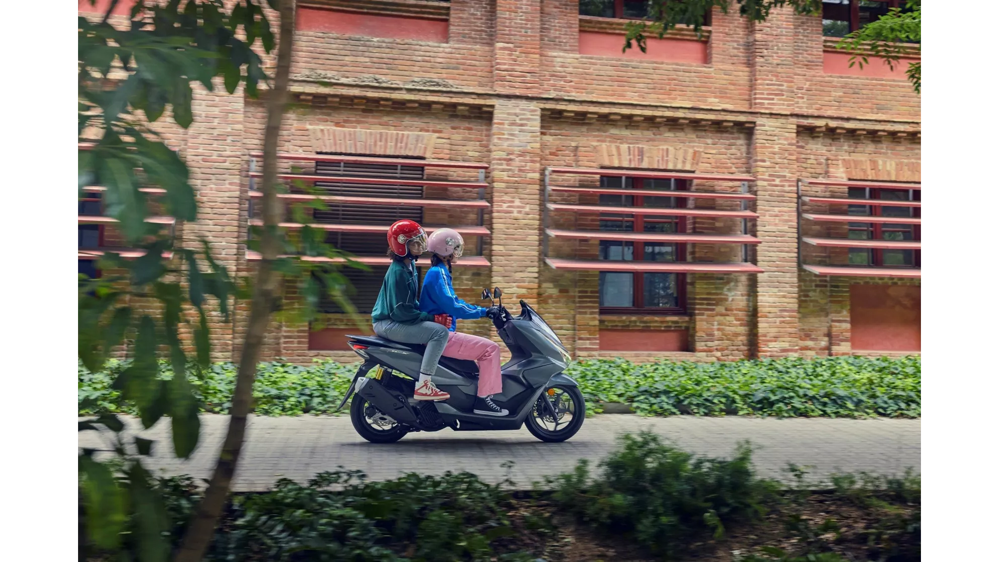 Honda PCX125 DX - Obrázek 12 Honda PCX125 DX - Obrázek 12