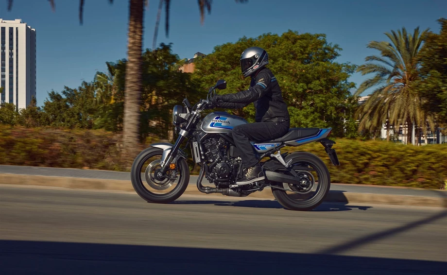 Honda CB1000F Bild 17: Honda CB1000F