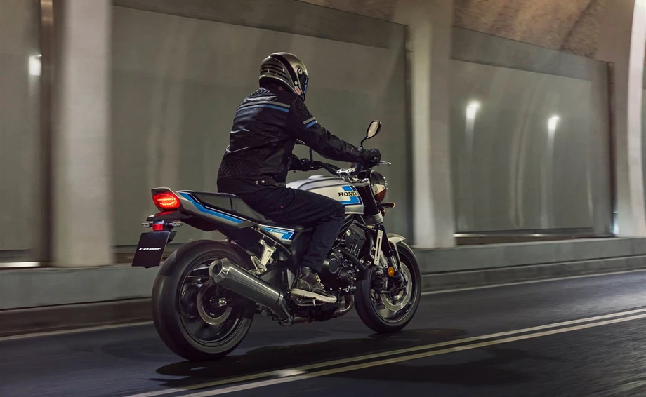 Honda CB1000F Bild 18: Honda CB1000F
