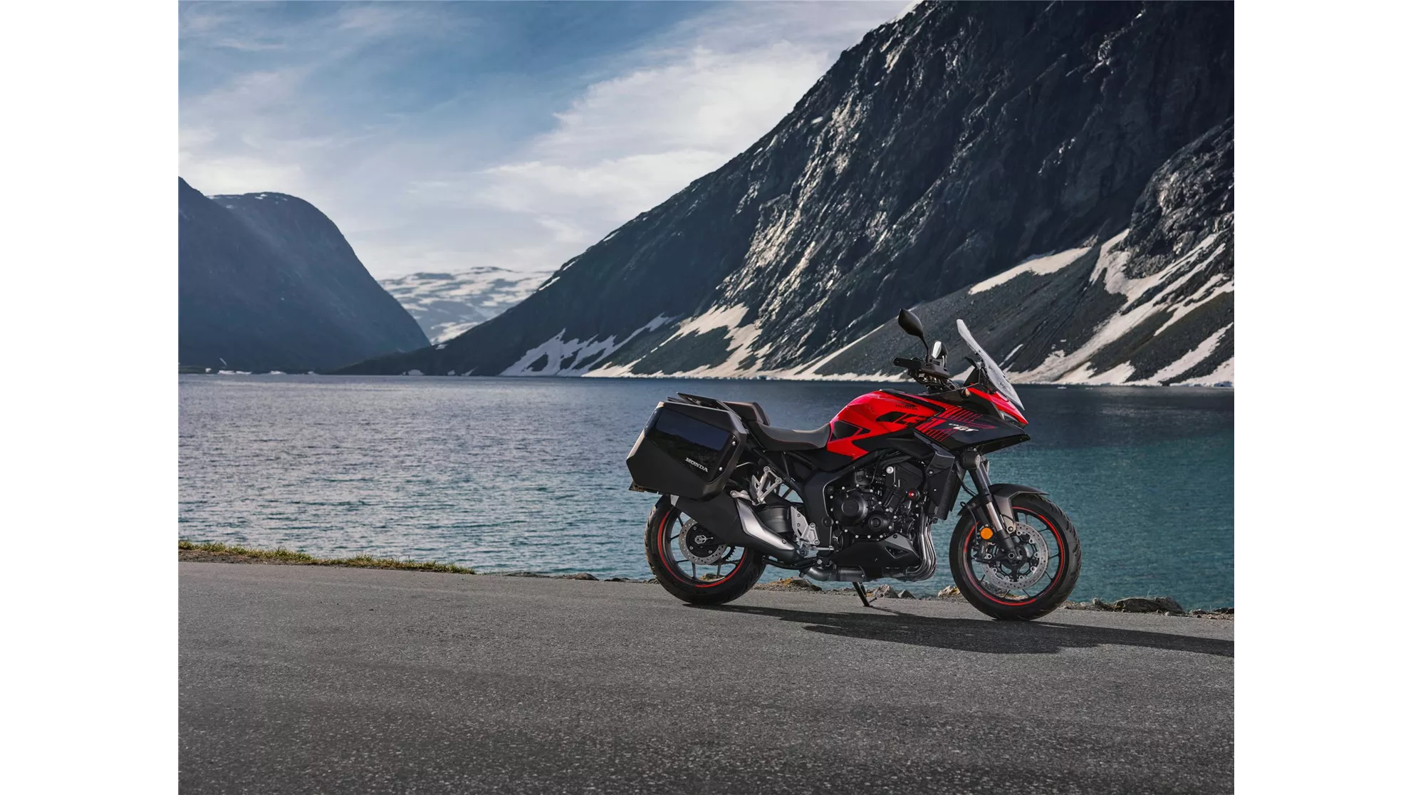 Honda CB1000GT 2026 - Image 97 Honda CB1000GT 2026 - Image 97